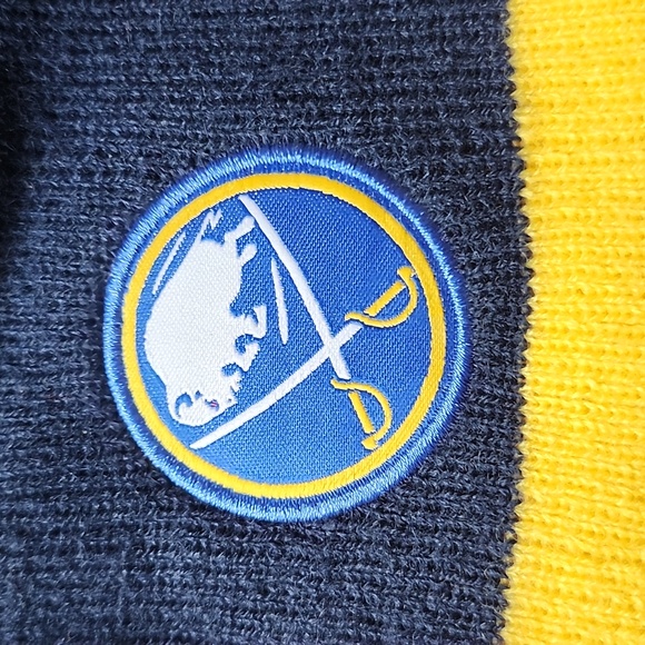Sabres Labatt Blue Light Beanie - Picture 2 of 9